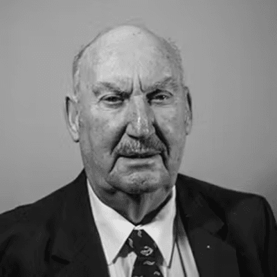 Cpt. Ronald Carthy
